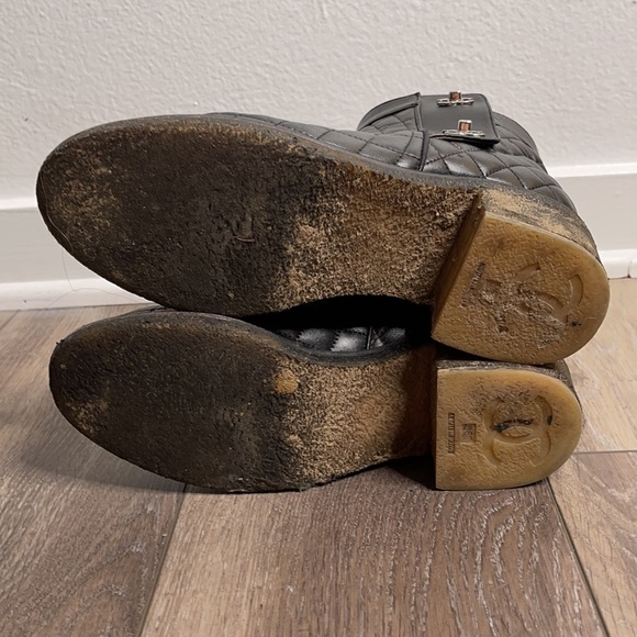 Black Chanel boots size 8 - Picture 6 of 11